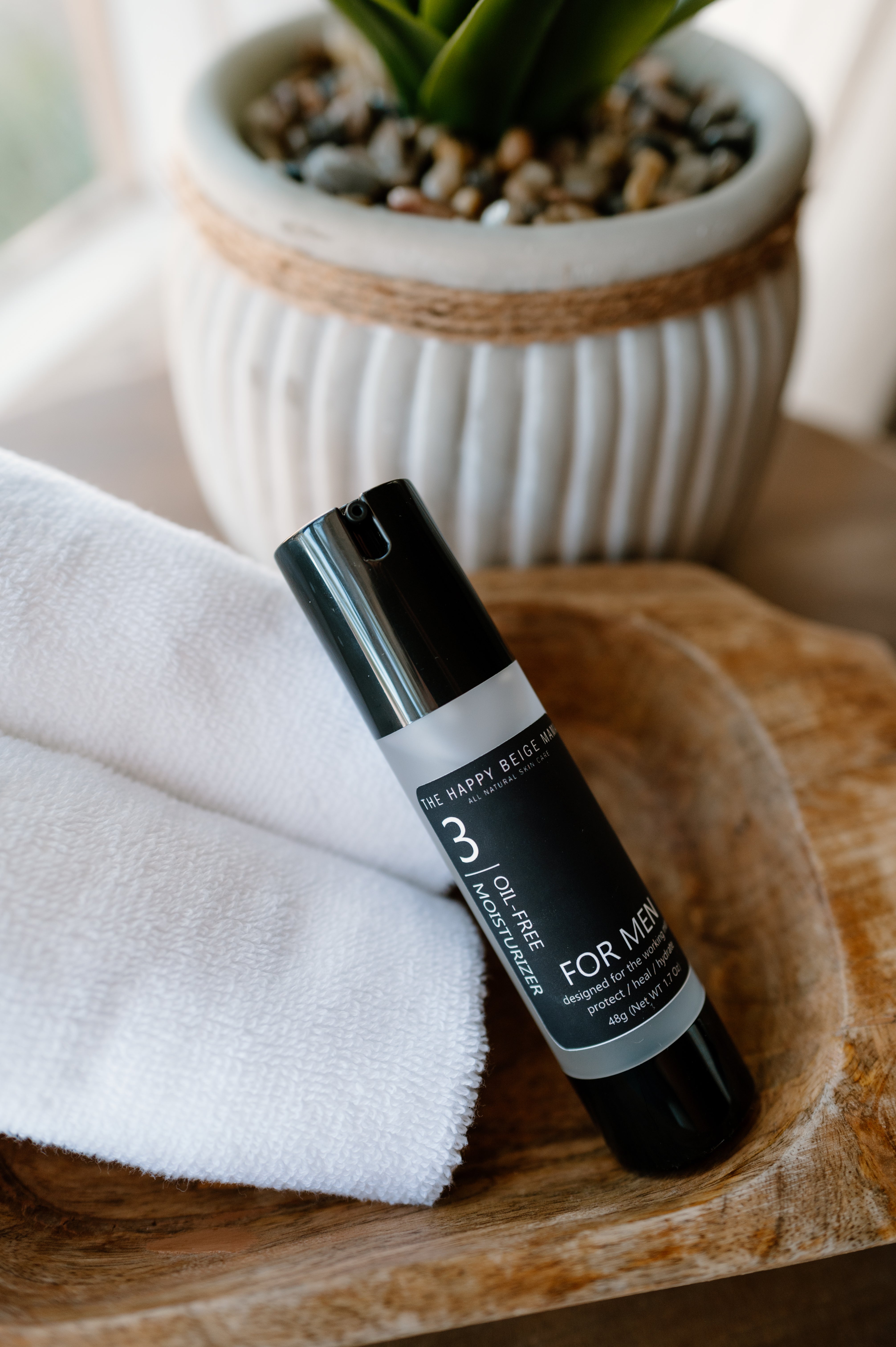 FOR MEN: Oil Free Moisturizer – thehappybeigemama